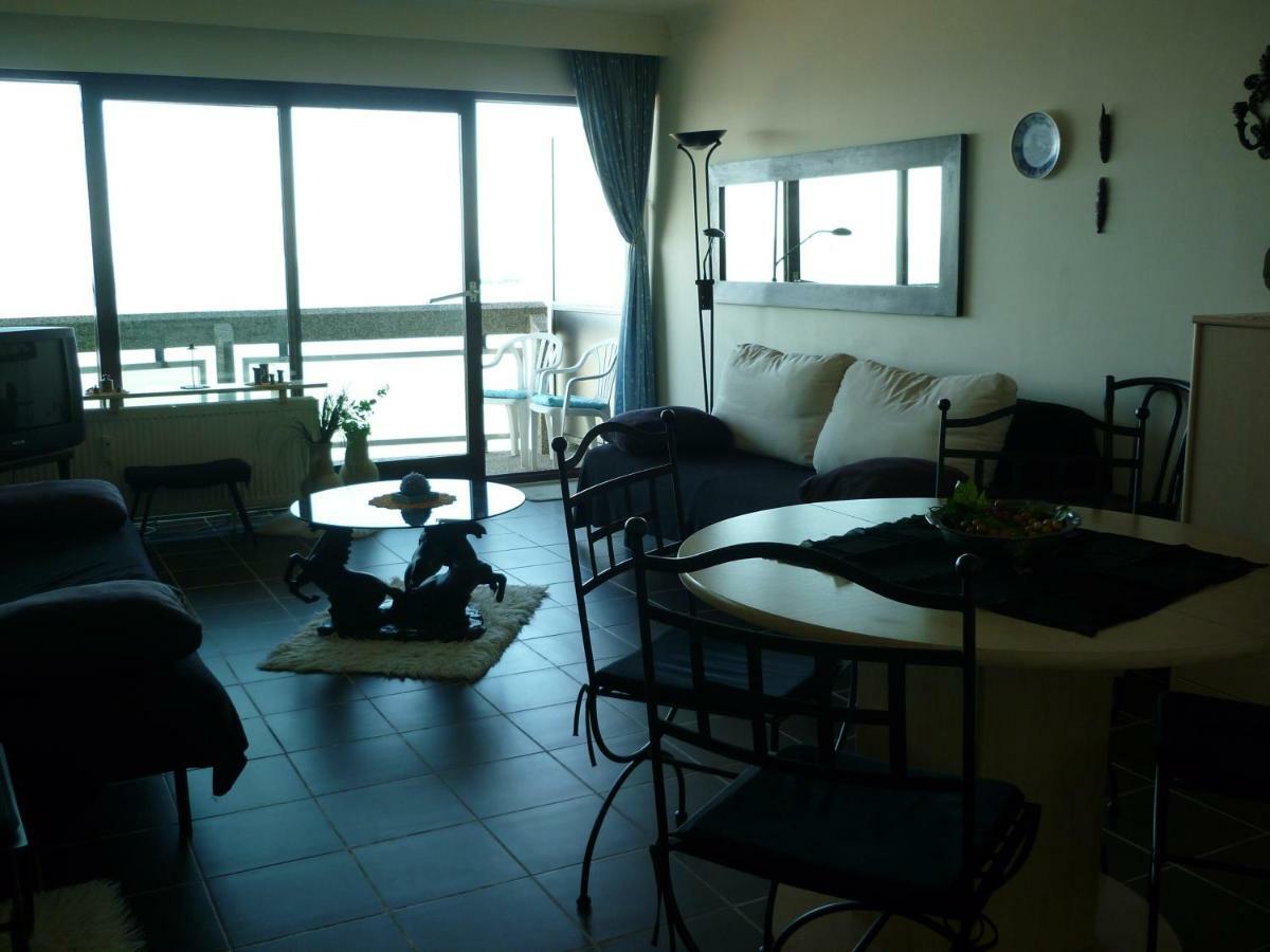 Residentie Aldis Met Zeezicht Apartman Ostende Kültér fotó