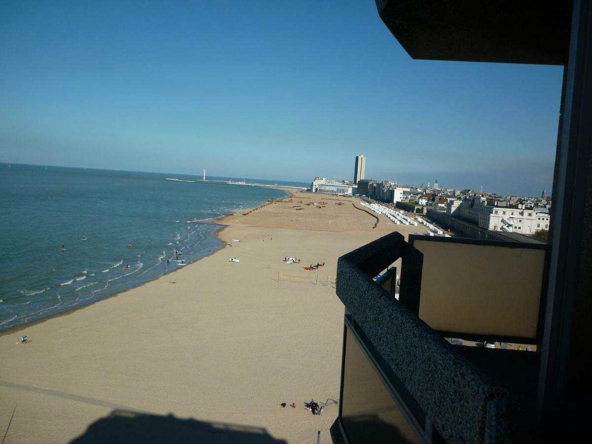 Residentie Aldis Met Zeezicht Apartman Ostende Kültér fotó