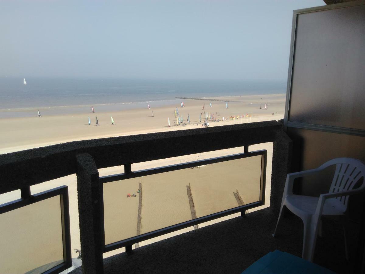 Residentie Aldis Met Zeezicht Apartman Ostende Kültér fotó